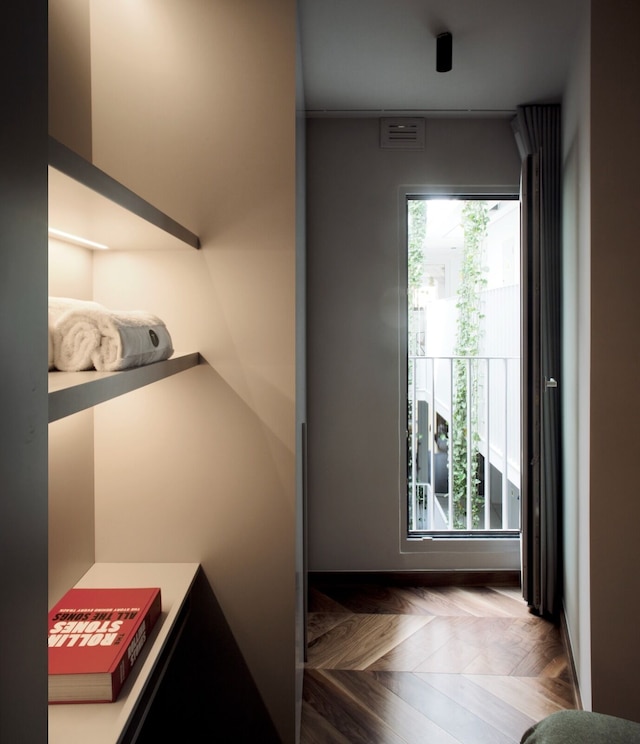 トラブクス ブティック リビング