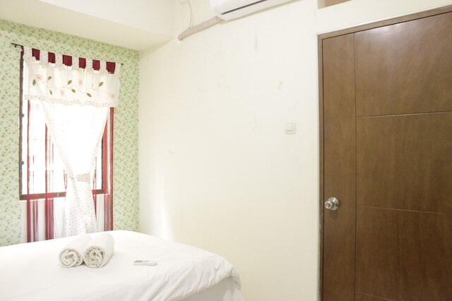 スタイリッシュ 1 ベッドルーム ウィズ エクストラ ルーム ゲートウェイ アフマド ヤニ チカダス アパートメント