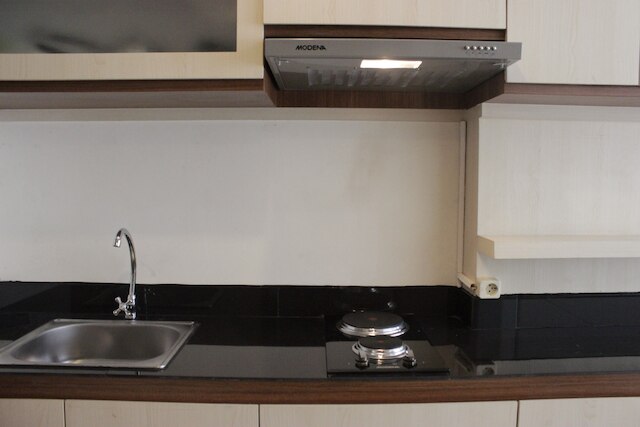 スペーシャス スタジオ ルーム アット ガレリ チウンブルイット 3 アパートメント