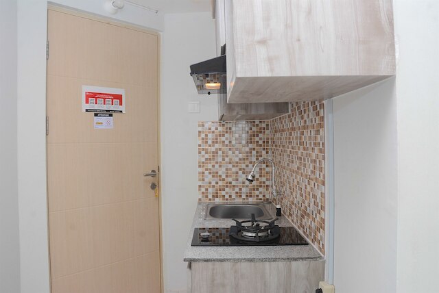 コンフィ アンド ミニマリスト スタジオ アット アメジスト アパートメント