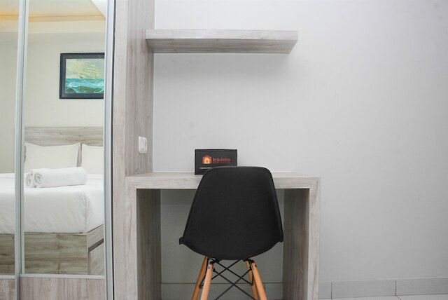 コンフィ アンド ミニマリスト スタジオ アット アメジスト アパートメント