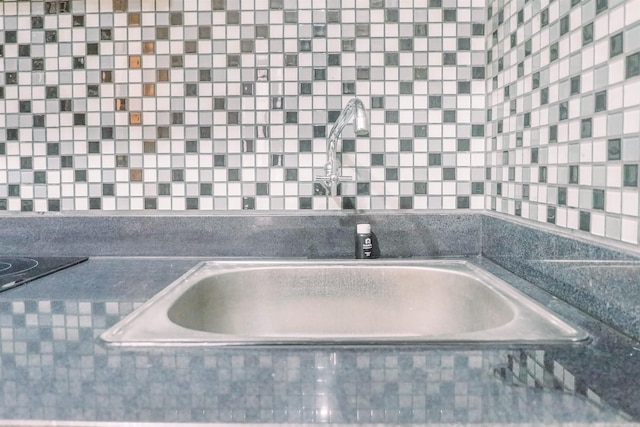 クラシック スタジオ ルーム アパートメント アット タマン メラティ