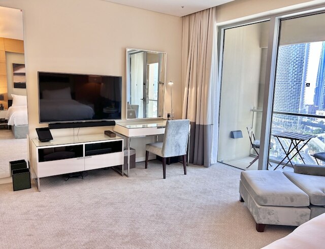 ファッションアベニューデュバイモールレジデンス - バルコニー付きスタジオ