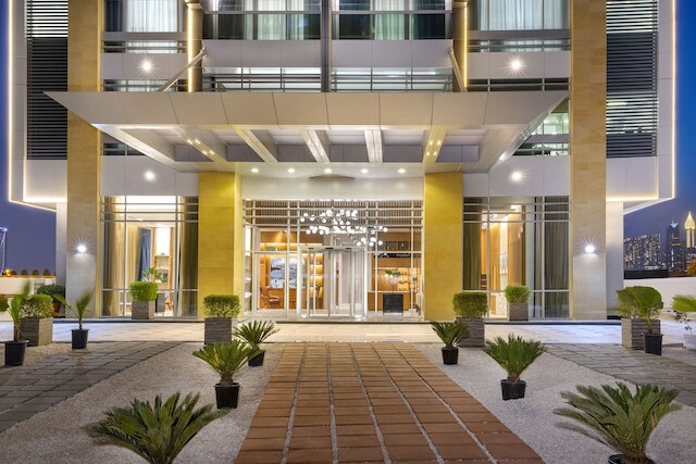 レジデンス イン バイ マリオット アル ジャダフ