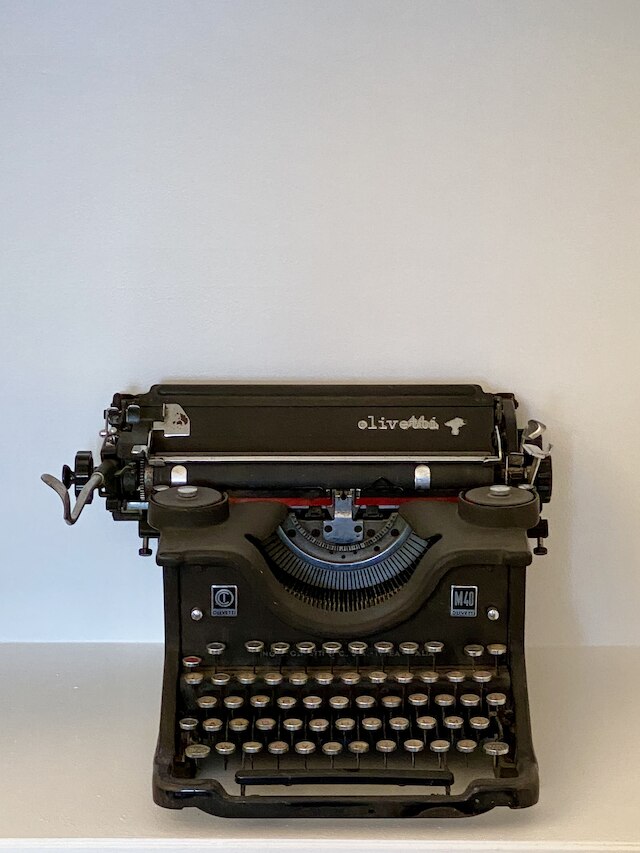 カシュネ, ピアッツァ ダンテ ナポリ