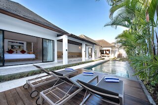 ヴィラ エンジェル