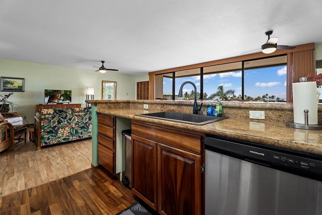 カハルウ ベイ S #204 2 ベッドルーム コンド バイ レッドオーニング