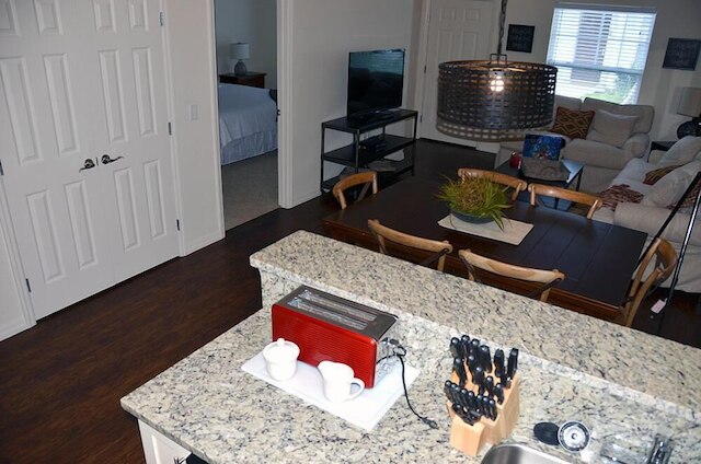 ルカヤ 3 ベッドルーム 2 バス タウンホーム !