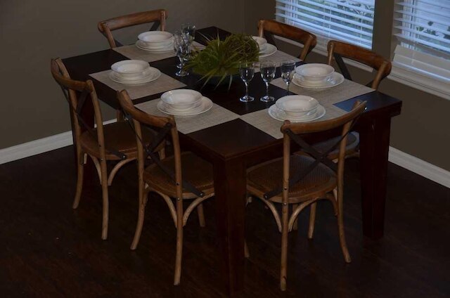 ルカヤ 4 ベッドルーム 3 バス タウンホーム ウィズ セントラル キッチン