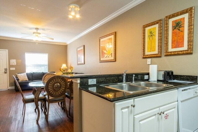 ルカヤ 3 ベッドルーム 2 バス ファースト フロア タウンホーム