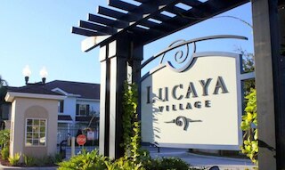 ルカヤ 4 ベッドルーム 3 バス ファミリー フレンドリー タウンホーム