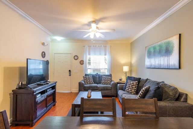 ルカヤ 3 ベッドルーム 2 バス タウンホーム ウィズ ゼロ エントリー リゾート プール