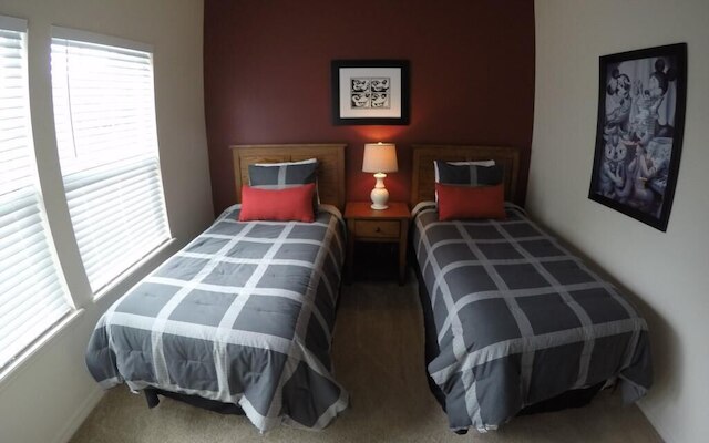 ルカヤ 4 ベッドルーム 4 バス タウンホーム スペーシャス リビング ルーム