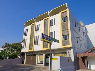 ポンドック・インダ・ホームステイ・バイ・エコマースロカ