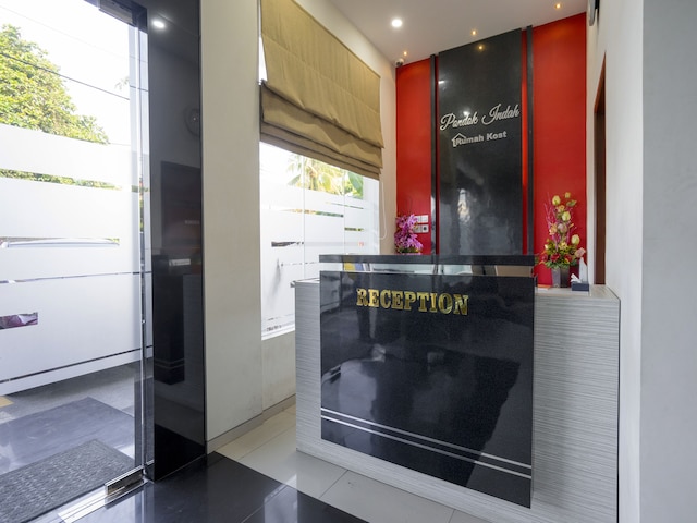 ポンドック・インダ・ホームステイ・バイ・エコマースロカ