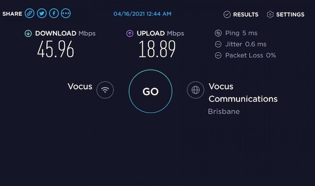 ベッBルーム ビューティフル リバー リトリート プール ワイン ジム ネトフリIックス