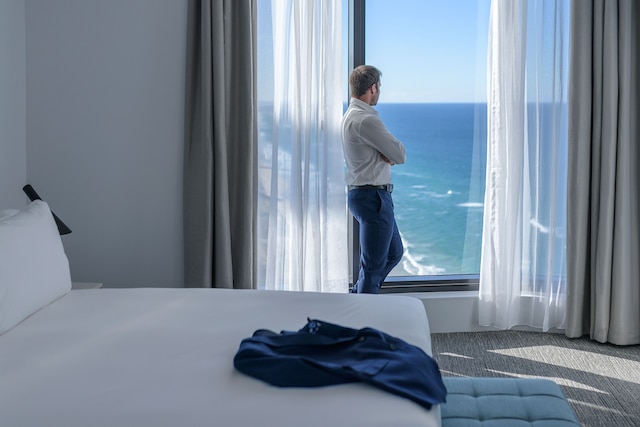 メリトン スイーツ サーファーズ パラダイス