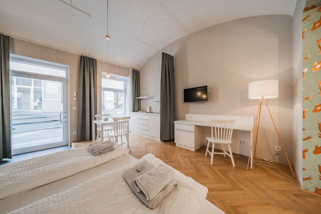 イージー シティ リビング