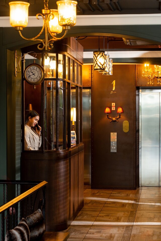 ザ コーチ ホテル スクンビット - アソーク BTS バンコク