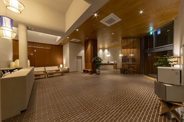 Hound Hotel Signature