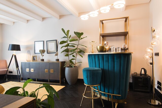 スカイラーク、アルマホテル＆リゾート