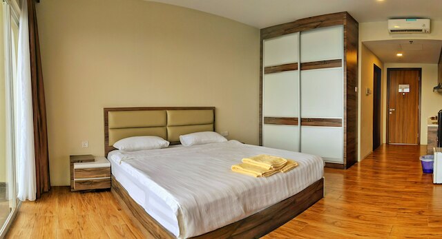 ロヴナ アット ペリタ ナゴヤ アパートメント