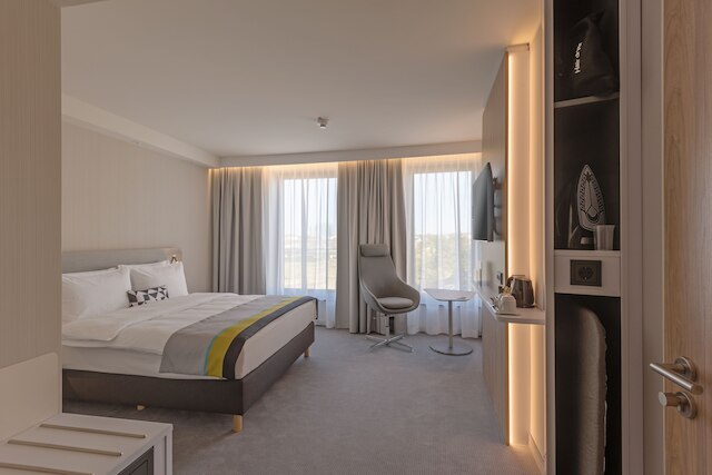 ホリデイ イン エクスプレス デュッセルドルフ – ハウプトバーンホフ by IHG