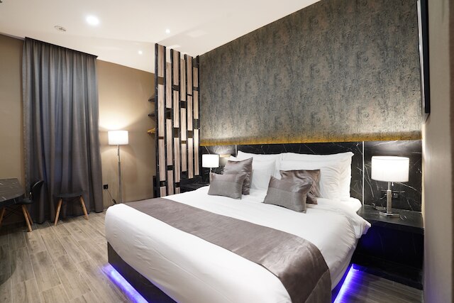 デ パリ ホテル