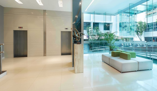 ウィルビー セントラル サービスド アパートメンツ