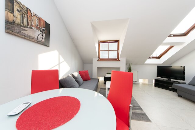 エクスクルーシブ ロフト メイン スクエア AC P Yー PL