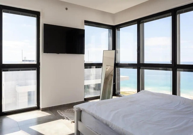 ラグジュアリー ペントハウス オン ハイ フロア ウィズ ホット タブ