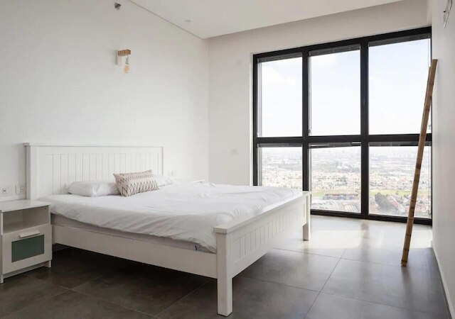 ラグジュアリー ペントハウス オン ハイ フロア ウィズ ホット タブ