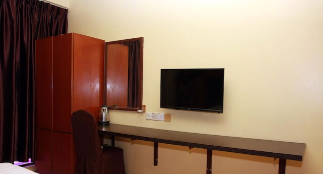 GD ホテル - ペルマス ジャヤ