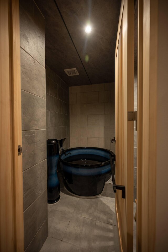 CAMPTON 東山ろく