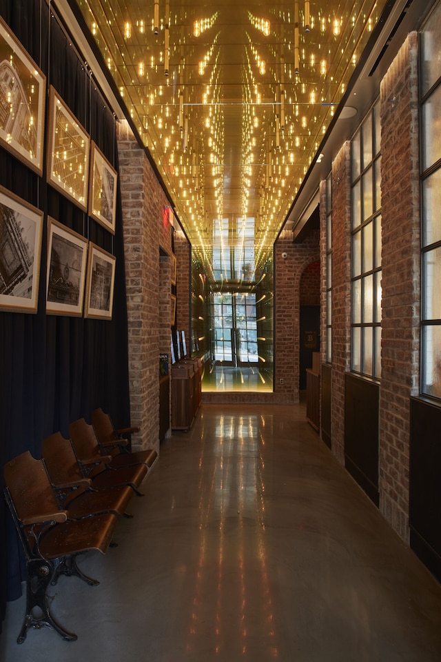 シビリアン ホテル