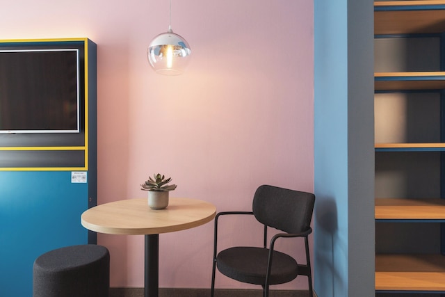 ホリデイ イン - ザ ニウ, ベルト フランクフルト エシュボルン by IHG