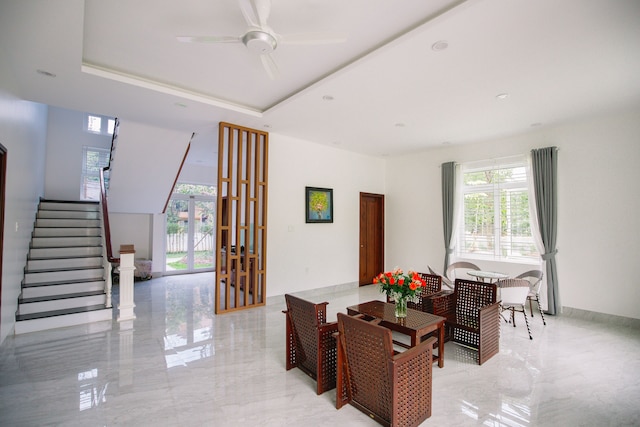 ヴァンズ セリーン ガーデン ホームステイ