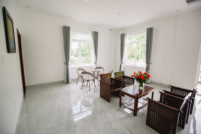 ヴァンズ セリーン ガーデン ホームステイ