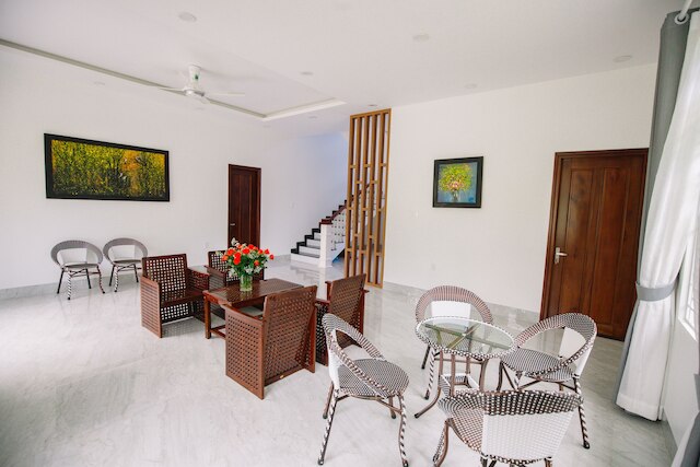 ヴァンズ セリーン ガーデン ホームステイ