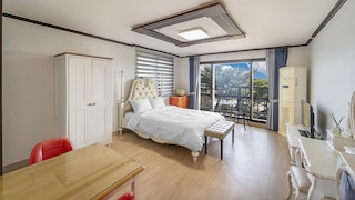 Ganghwa Pastel Pension