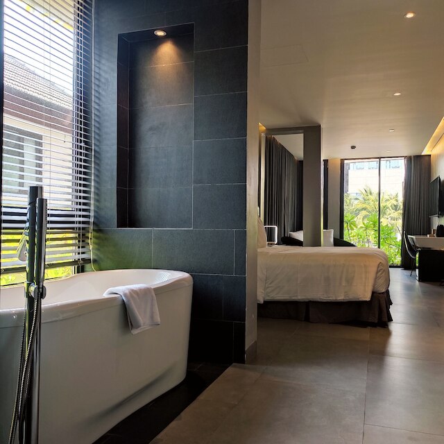 M スイート ダナン ビーチ