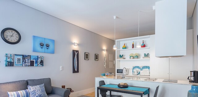 オポ ダウンタウン ブルー