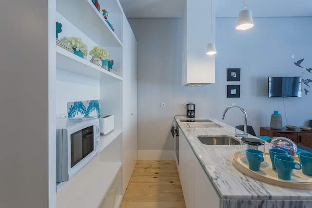 オポ ダウンタウン ブルー