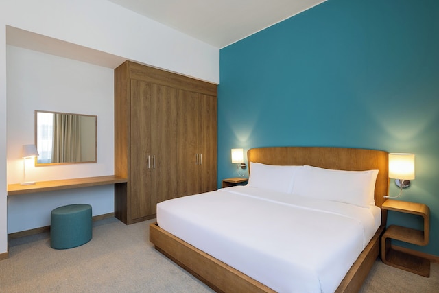 エレメント アル ミナ ドバイ