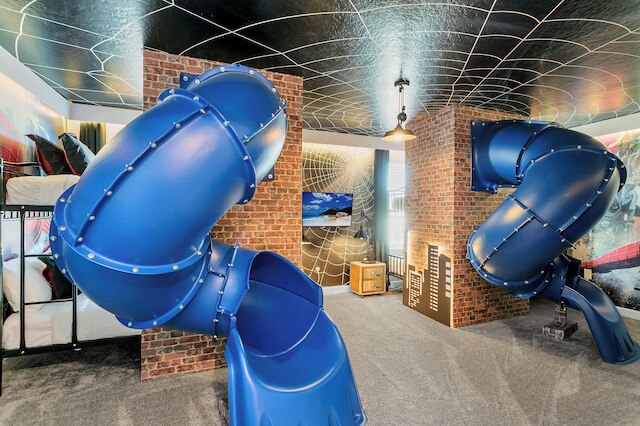 マスト シー  ヴィラ! プライベート プールザメド ルームスシアター !