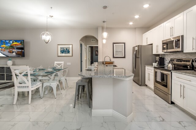 ラグジュリアス  コンドミニアム ニア ディズニーフリー ウォーターパーク アクセス