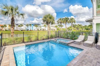 ラージ マルガリータビル  ヴィラ  W / プライベート プール + ビュー