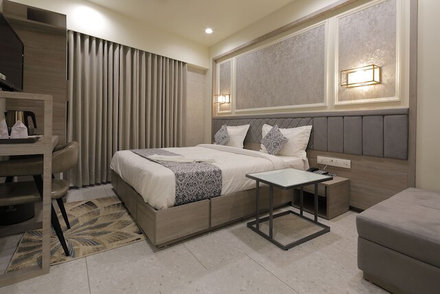 ホテル エリシアン レジデンシー