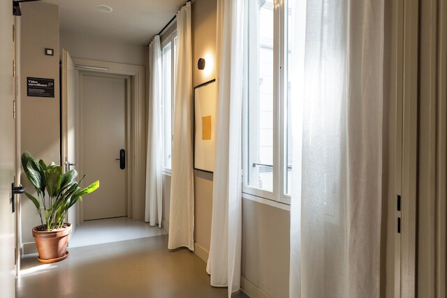 UM スイーツ パウ クラリス