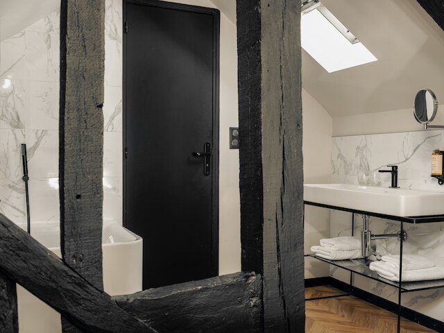 ル ネムール - アパルトマン シャロタイ